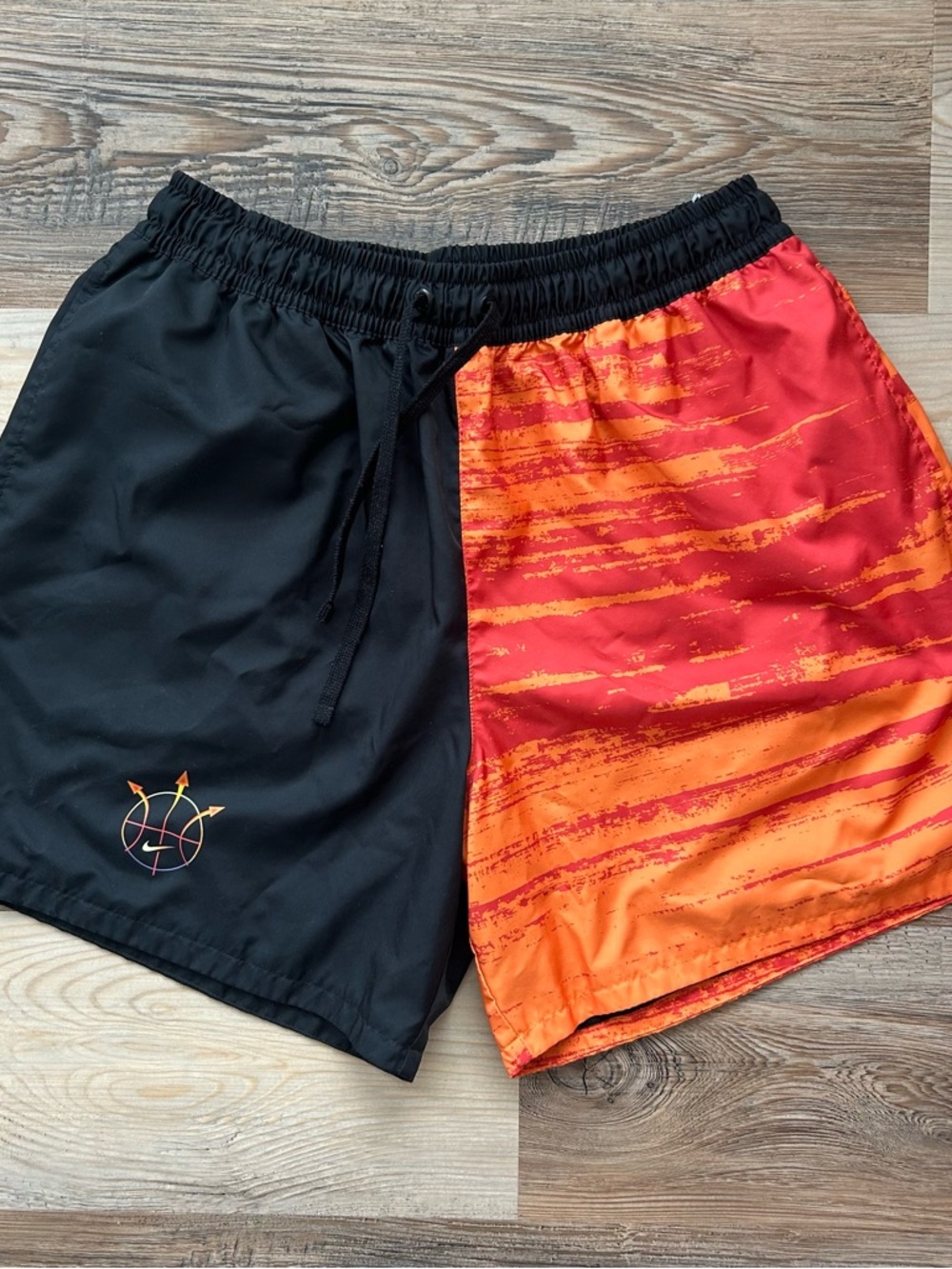 Nike Sportswear Summer Hoops Woven Flow Shorts
